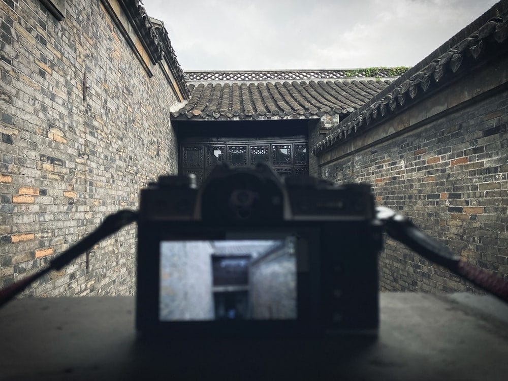 Paint By Numbers | Yangzhou - Black And Gray Concrete Building