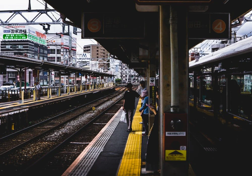 Paint By Numbers | Ōsaka - Black And Green Train Toy