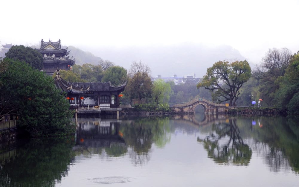 Paint By Numbers | Taizhou - Brown And Black House Near Green Trees And Lake During Daytime