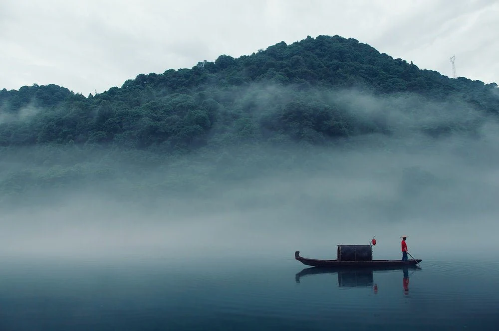 Paint By Numbers | Chenzhou - Rule Of Thirds Photography Of Boat On Body Of Water
